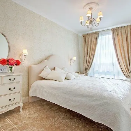 Authentic & Stylish Ozas Apartment *
